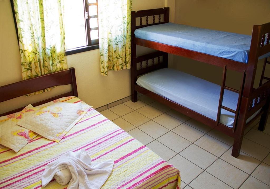 Residencial Flamingo Otel Bombinhas Oda fotoğraf